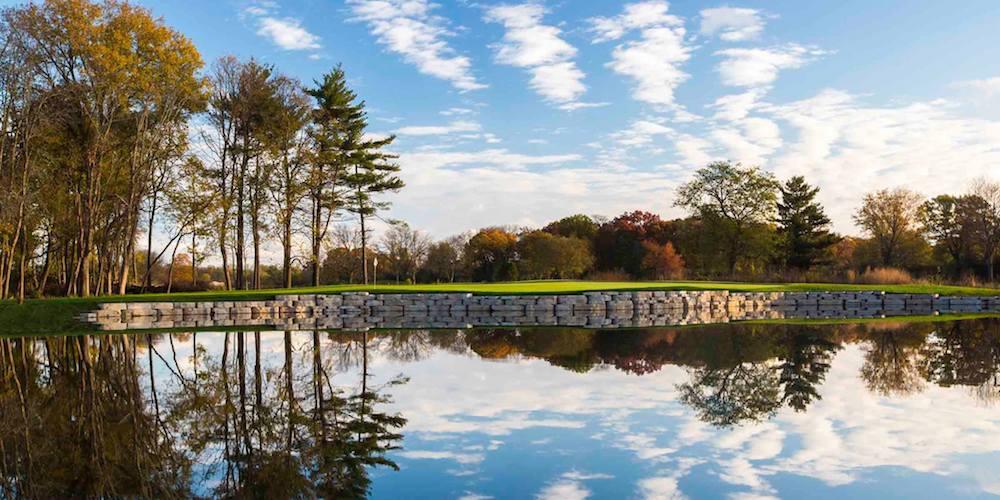 The Signature 4th Hole