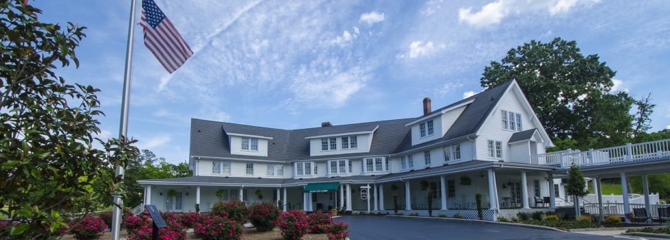 The Badin Inn & Golf Club